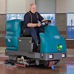 Tennant T15 refurbished ride on scrubber dryer cleaning machine