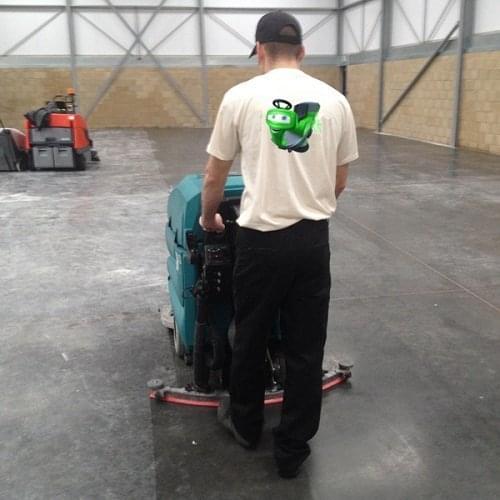 Tennant 5680 Pedestrian Scrubber Dryer Warehouse Cleaning Machine